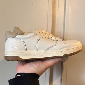 Madewell Cream and Tan Court Sneakers